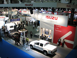 ne-isuzu-20071110_0129_t.jpg